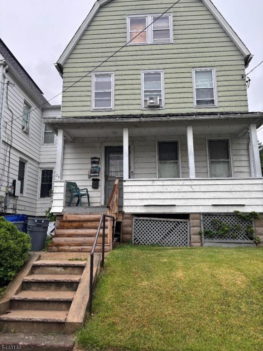 24 Cedar St Property Photo 1