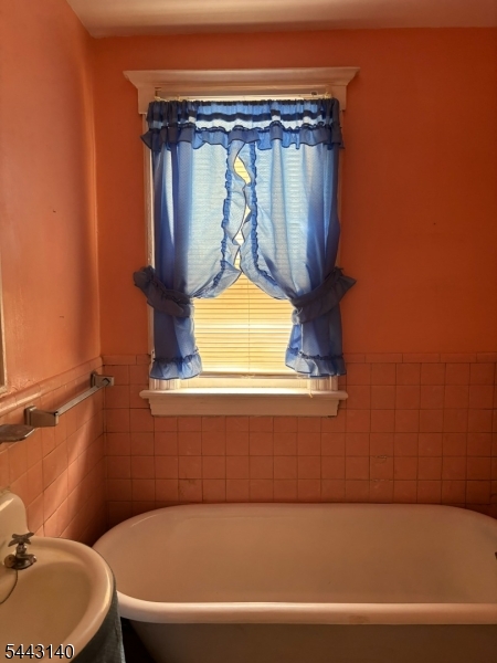 24 Cedar St Property Photo 10