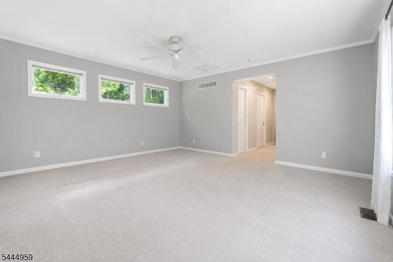 303 Cherry Valley Road Property Photo 25
