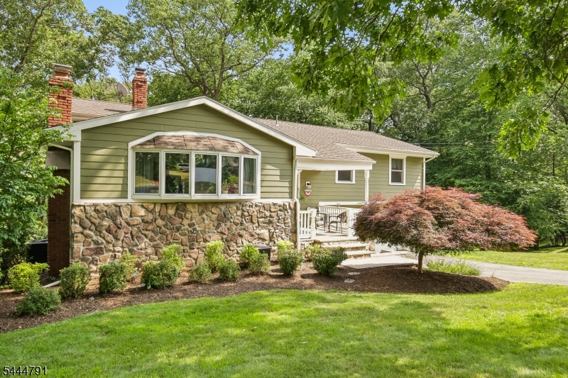 43 Misty Mountain Rd Property Photo 2