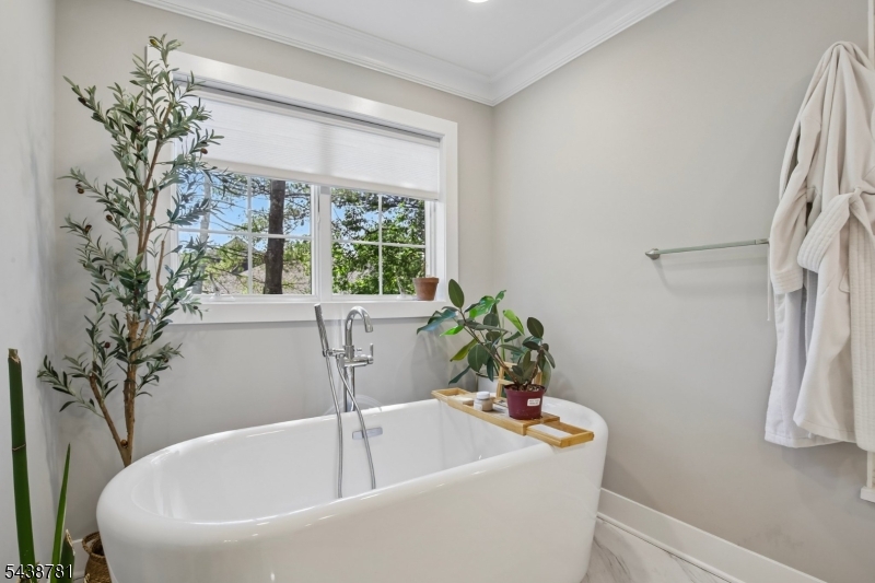 60 Nottingham Dr Property Photo 29