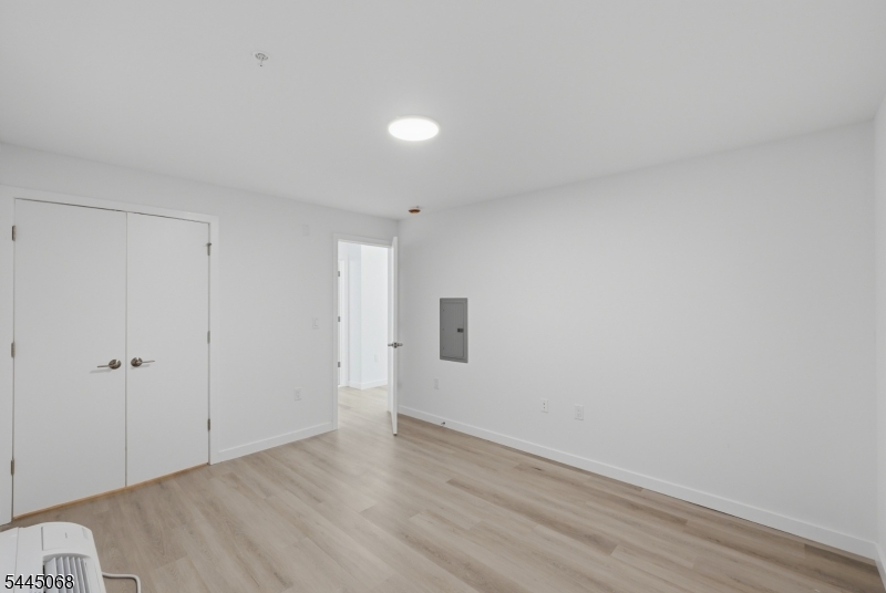 566 Springfield Ave 201 Property Photo 6