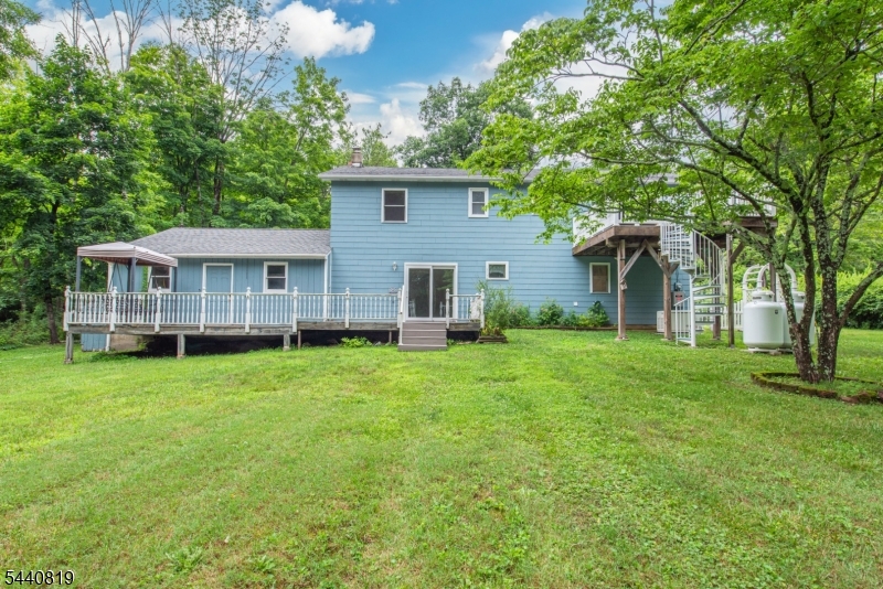 20 County Road 521 Property Photo 23