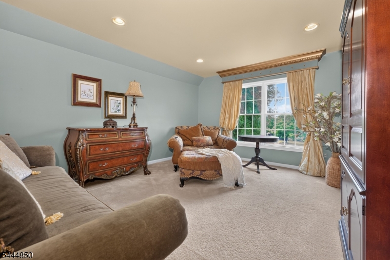 4 Riverview Ct Property Photo 24