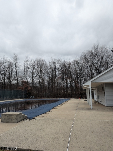 316 Ventnor Ct Property Photo 2
