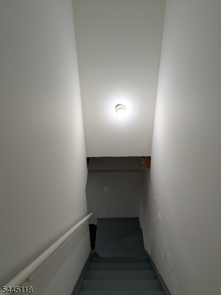 316 Ventnor Ct Property Photo 33