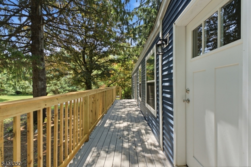 1 Sherwood Park Property Photo 4