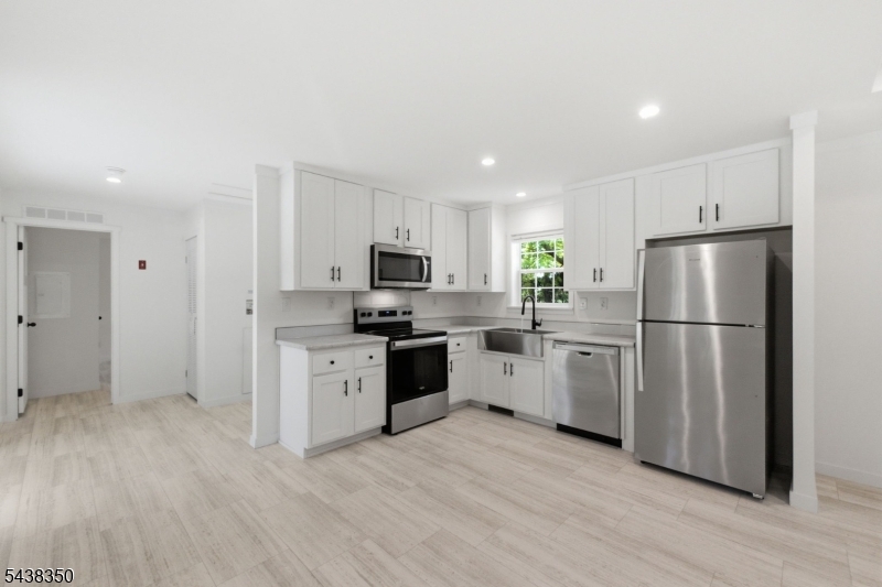 1 Sherwood Park Property Photo 11