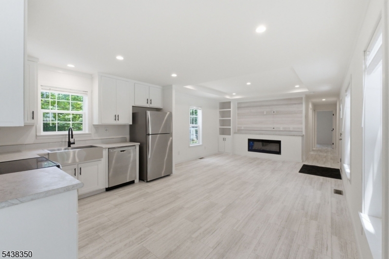 1 Sherwood Park Property Photo 13