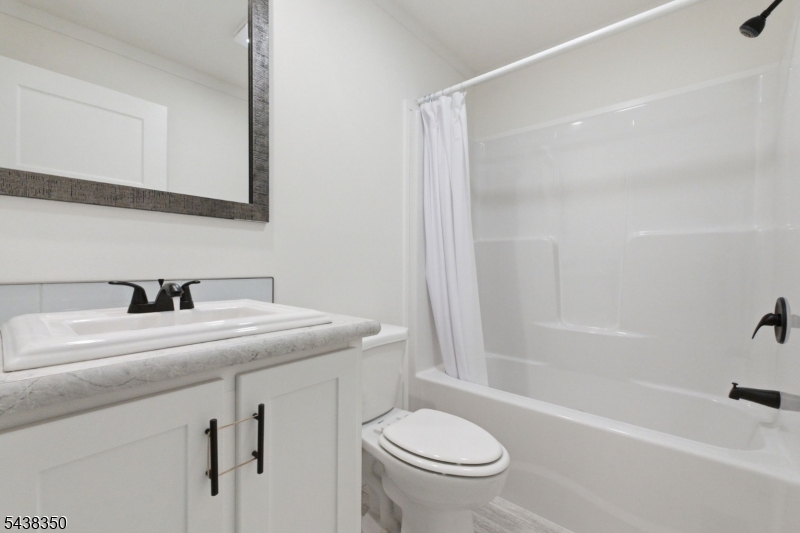 1 Sherwood Park Property Photo 20