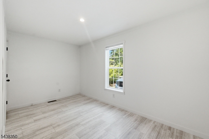 1 Sherwood Park Property Photo 21