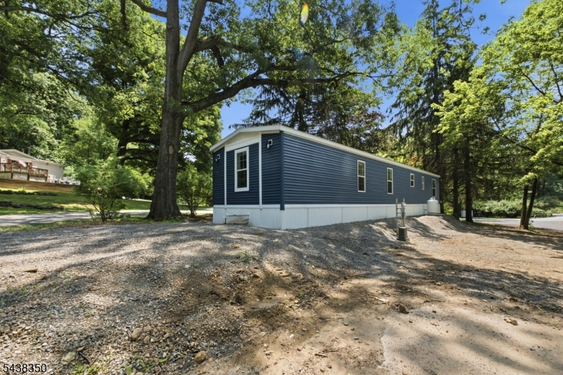 1 Sherwood Park Property Photo 24
