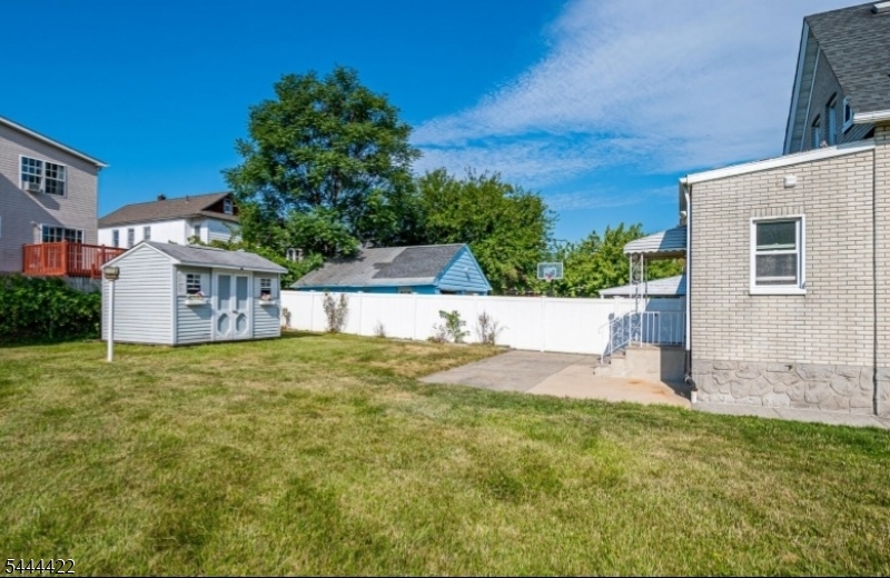 43 Saint Ann St Property Photo 21