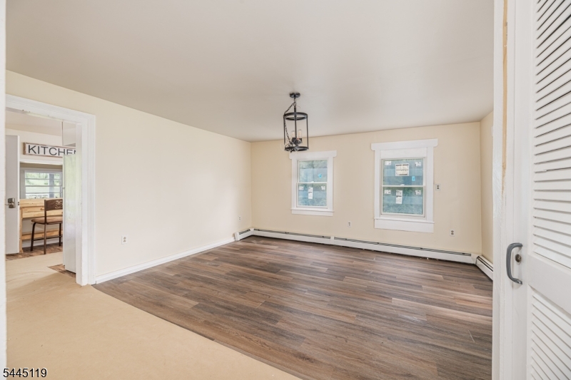 68 Libertyville Rd Property Photo 10