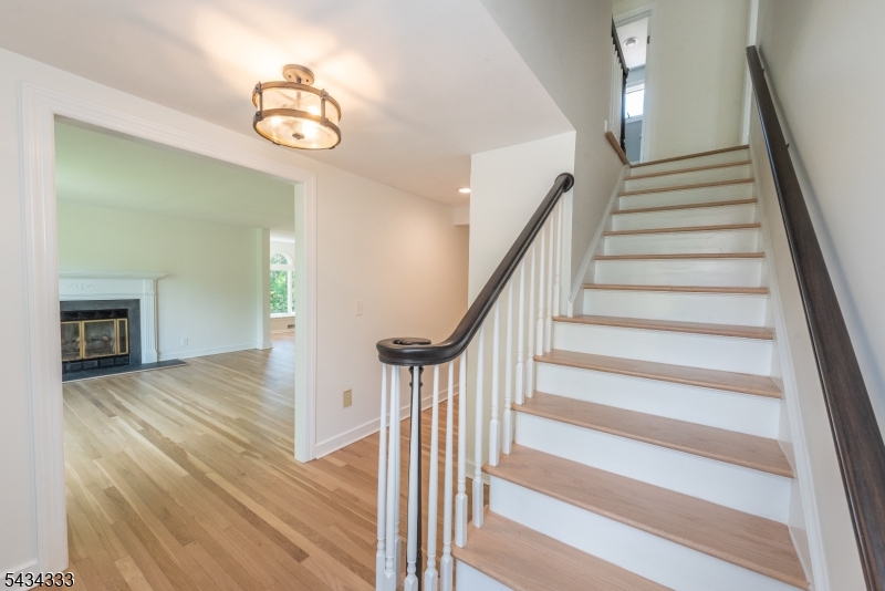 163 Sand Spring Rd Property Photo 8