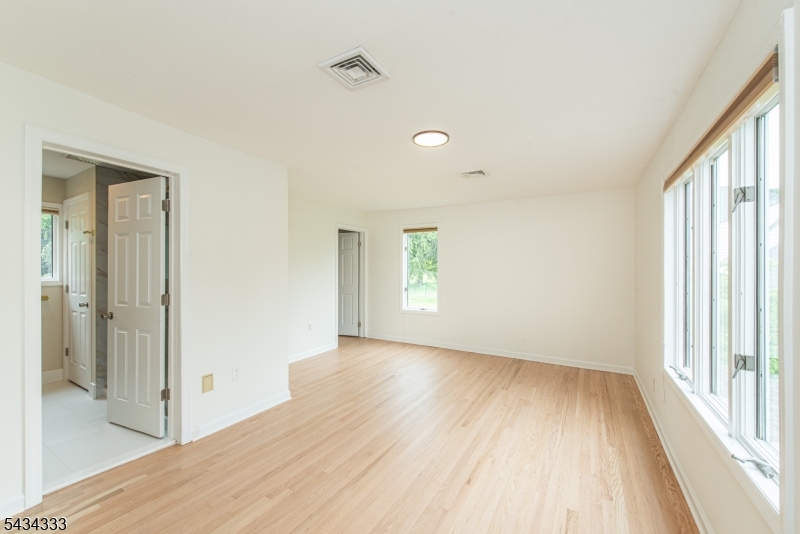 163 Sand Spring Rd Property Photo 25