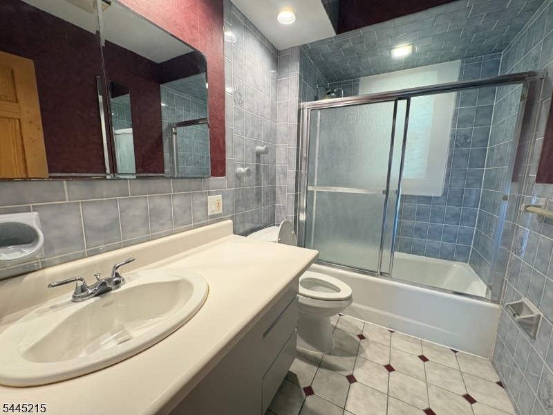 50 Brookwood Dr Property Photo 12