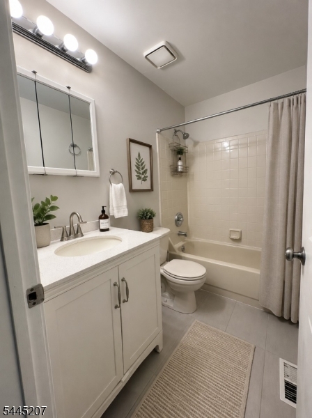 231 Mcauliffe Ct Property Photo 9