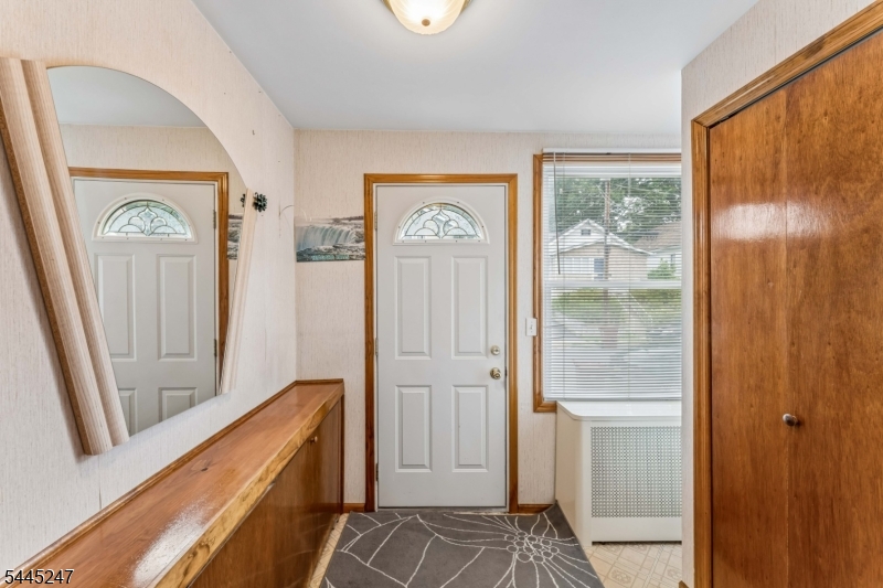 23 Princeton St Property Photo 2