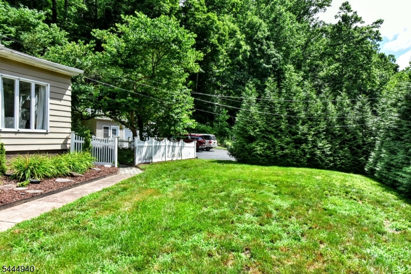 508 Pat Hamburg Tpke Property Photo 3