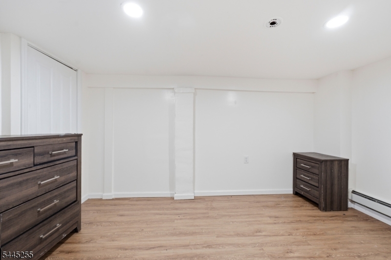 183 Graham Ave Property Photo 24