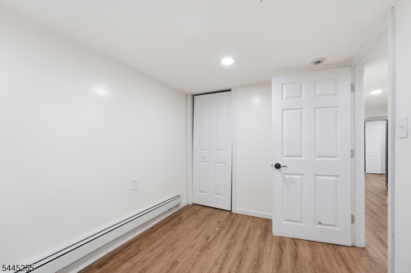 183 Graham Ave Property Photo 26