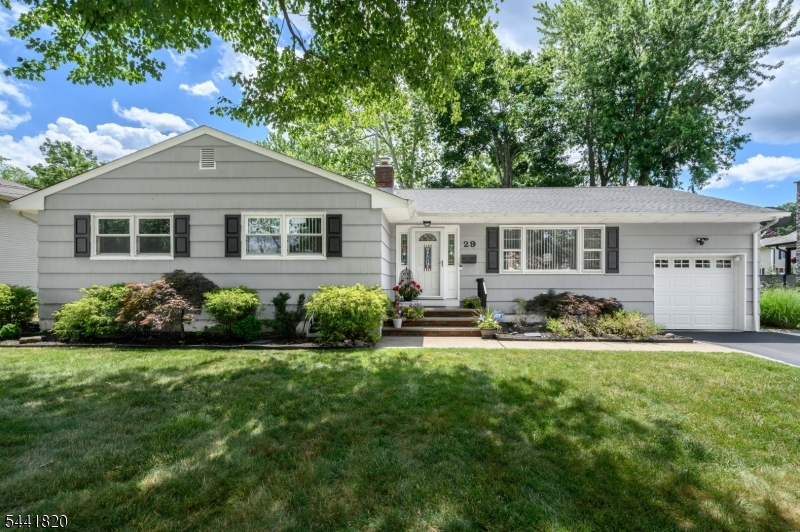 29 Rutgers Rd Property Photo 1