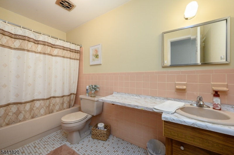 29 Rutgers Rd Property Photo 19