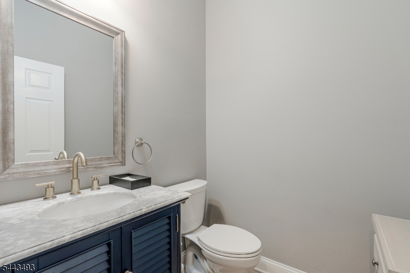 120 Loft Dr Property Photo 13