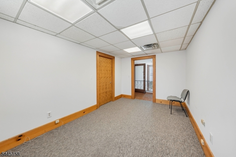 150 W End Ave Property Photo 16