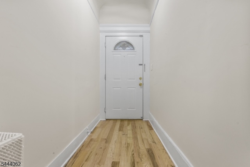 197 Hollywood Ave 1 Property Photo 3