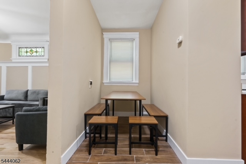 197 Hollywood Ave 1 Property Photo 8
