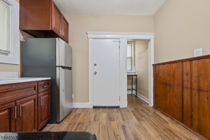 197 Hollywood Ave 1 Property Photo 11