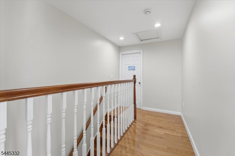 409 Hancock St Property Photo 29