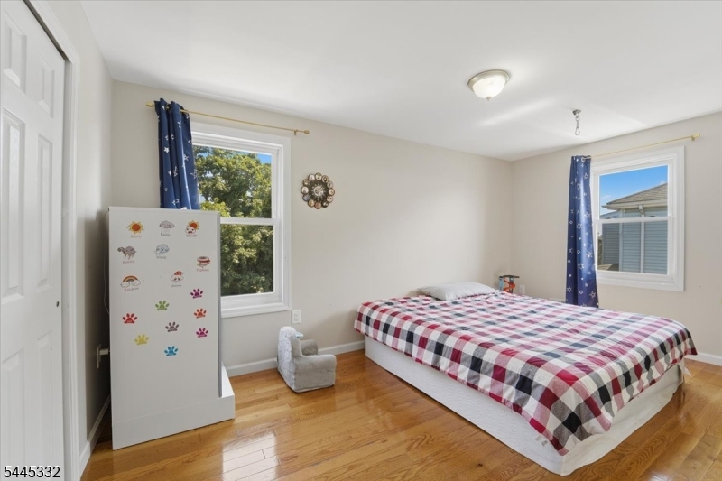 409 Hancock St Property Photo 30