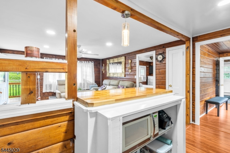435 Us Highway 46 Property Photo 15