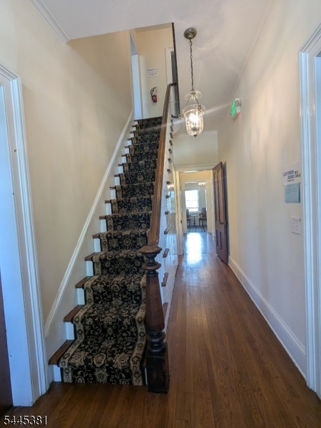 68 N Bridge St Property Photo 3
