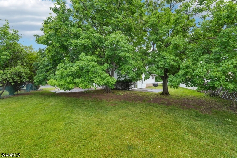 26 Devon Dr Property Photo 31