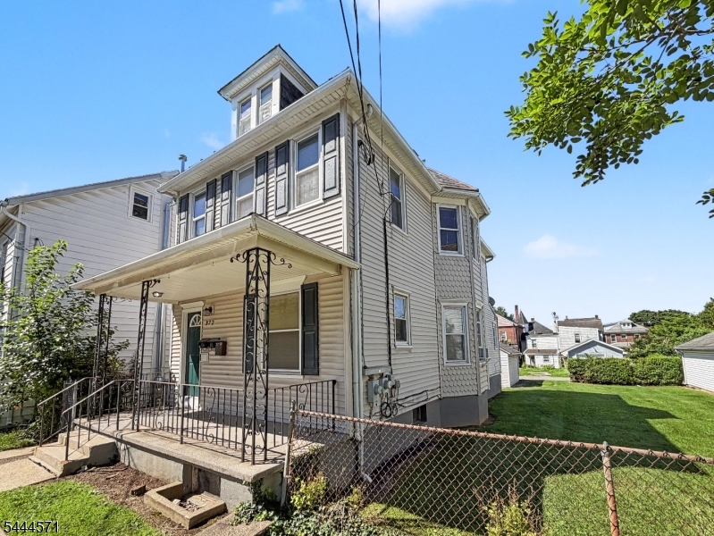 372 Prospect Street - Apt 2 Property Photo 1