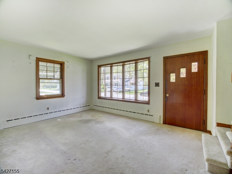 24 George St Property Photo 9