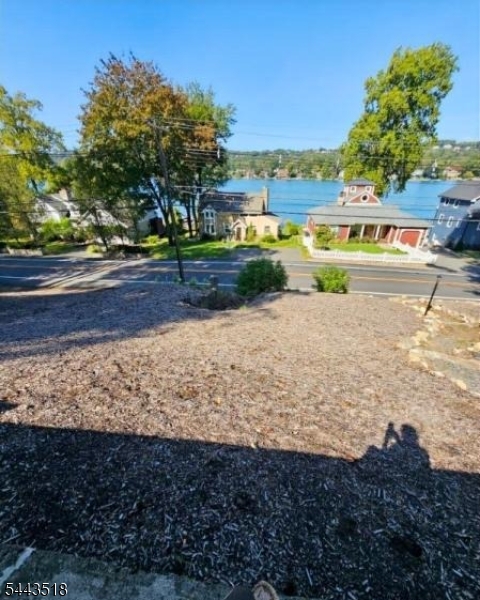 255 E Shore Trl Property Photo 6