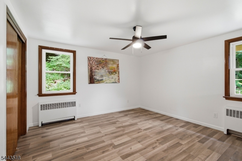 255 E Shore Trl Property Photo 18
