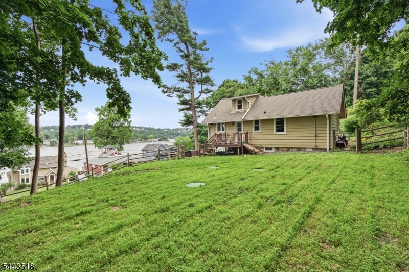 255 E Shore Trl Property Photo 28