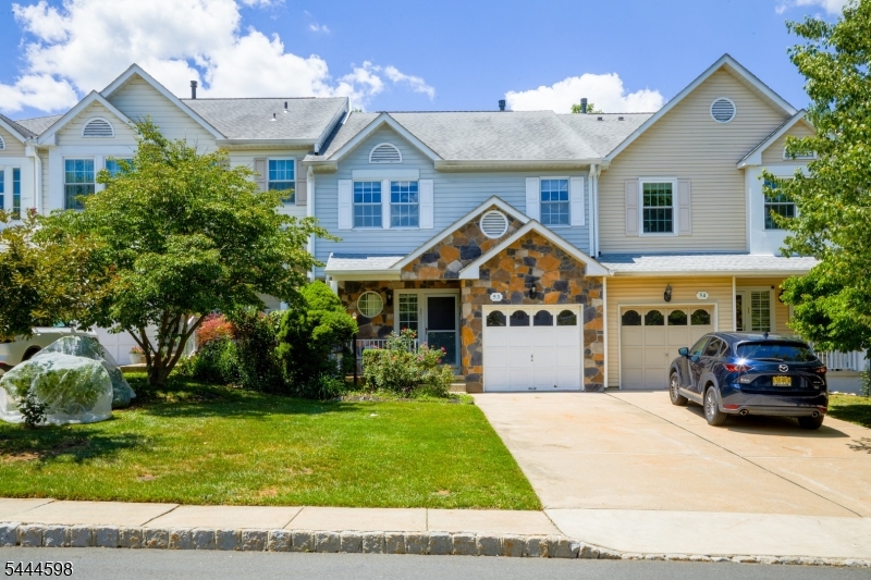 53 Castleton Rd Property Photo 1