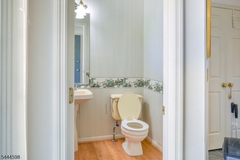 53 Castleton Rd Property Photo 4