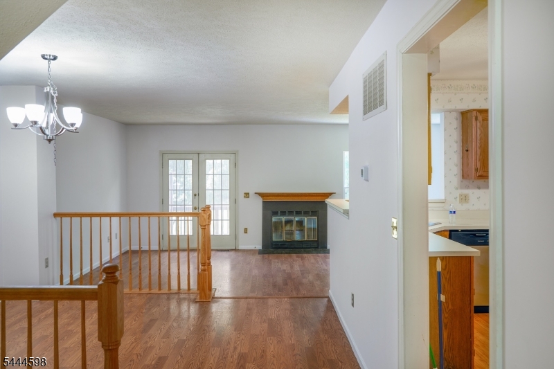 53 Castleton Rd Property Photo 6