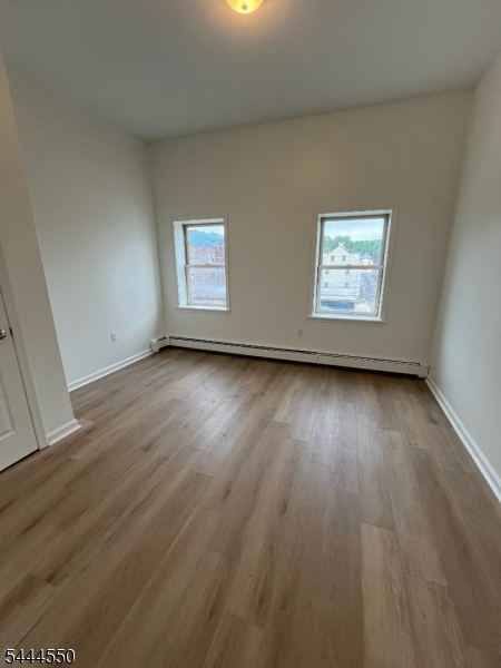 403 S Main St - Unit 302 302 Property Photo 6