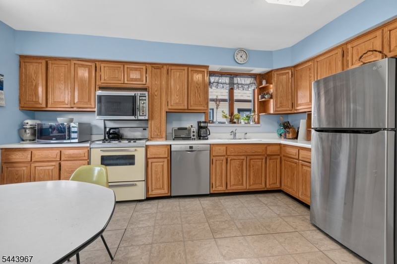 132 Hillside Rd Property Photo 13