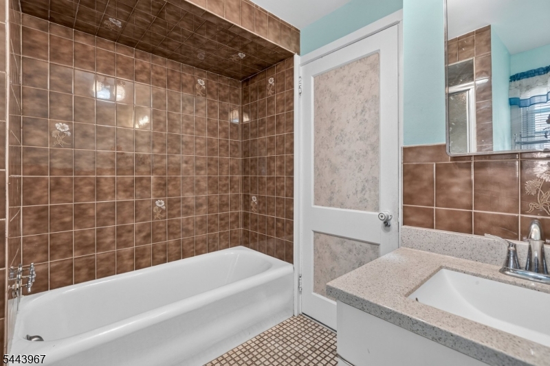 132 Hillside Rd Property Photo 21