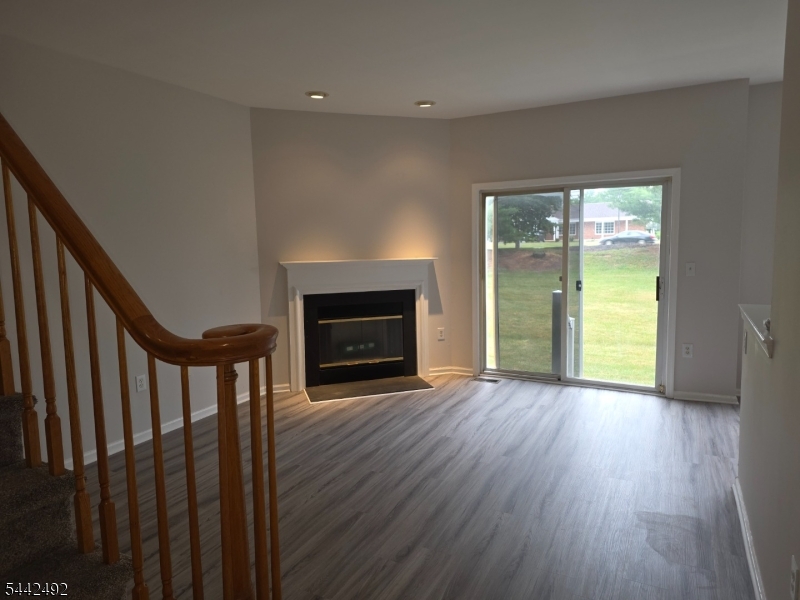12 Gallop Ln Property Photo 6